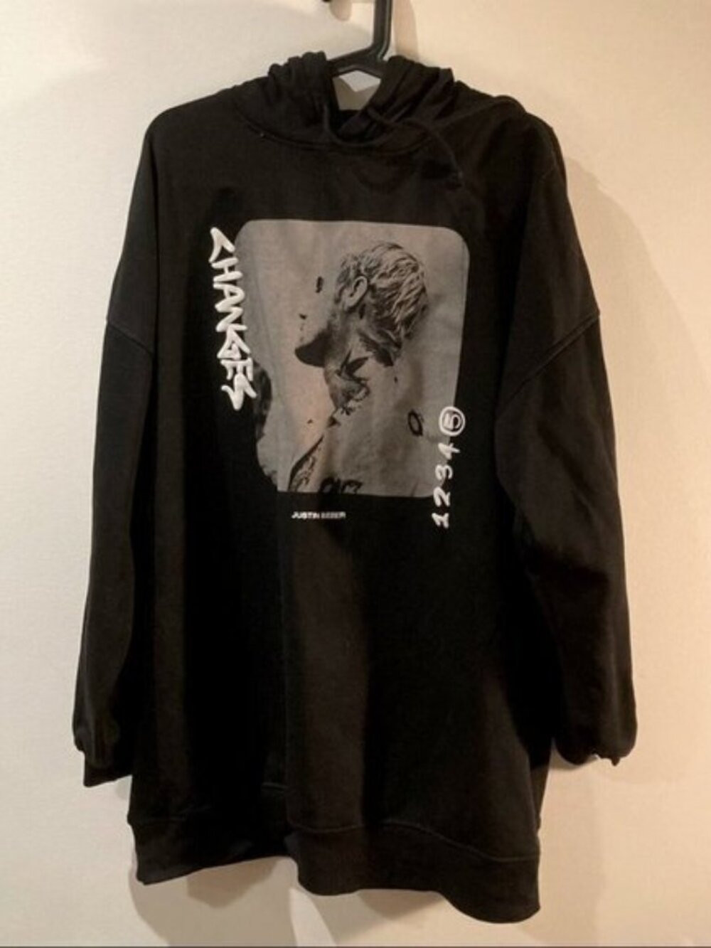 JUSTIN BIEBER Hoodie Drawstring by Divided Changes 1 2 3 4 5 Black White